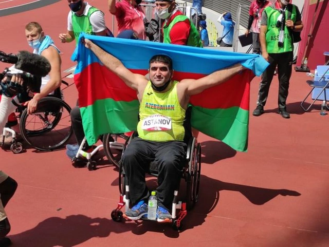 Азербайджанский спортсмен завоевал золотую медаль, побив паралимпийский рекорд